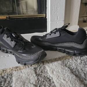 On cloud cloudaway black womens 8.5